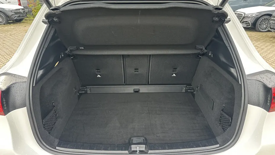 MERCEDES-BENZ GLA GLA 200 mHEV AMG Line 7G-DCT