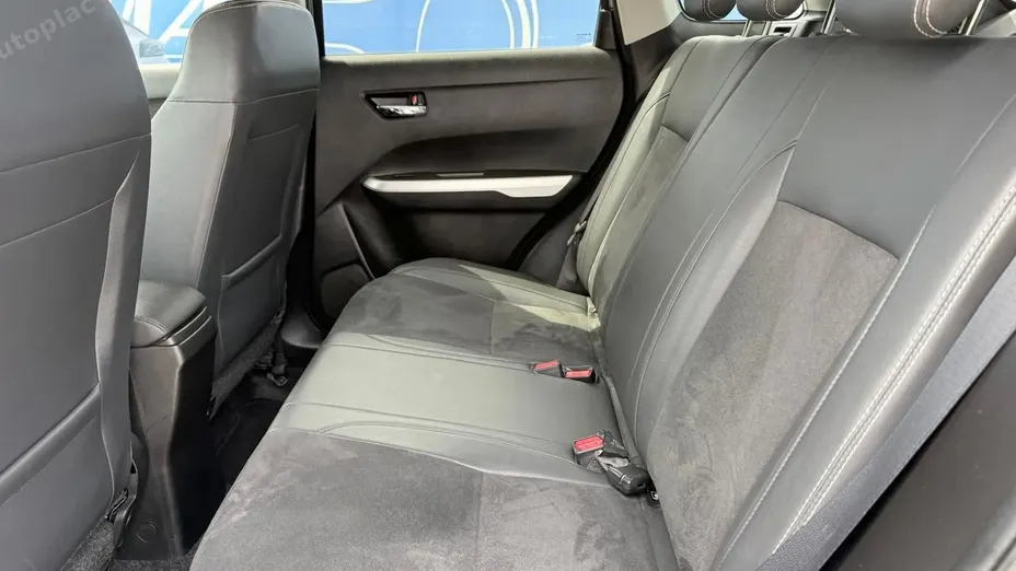 SUZUKI Vitara -