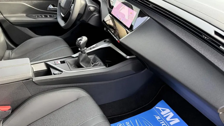 PEUGEOT 308 -