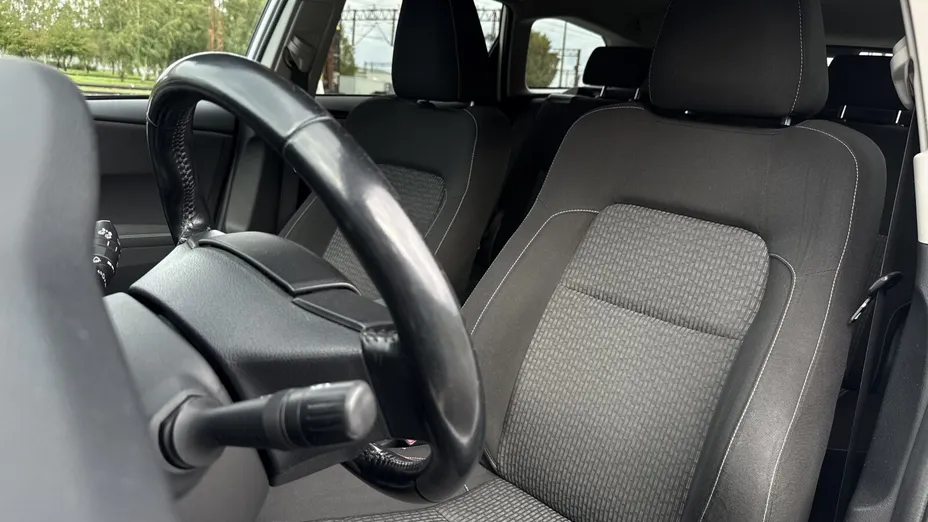 TOYOTA Auris Auris 2.0 D-4D Dynamic