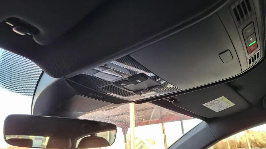 VOLKSWAGEN Arteon Arteon 2.0 TSI 4Motion R DSG