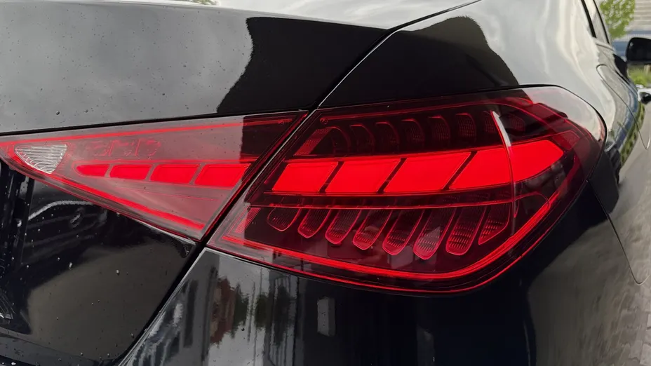 MERCEDES-BENZ C Klasa C 180 mHEV AMG