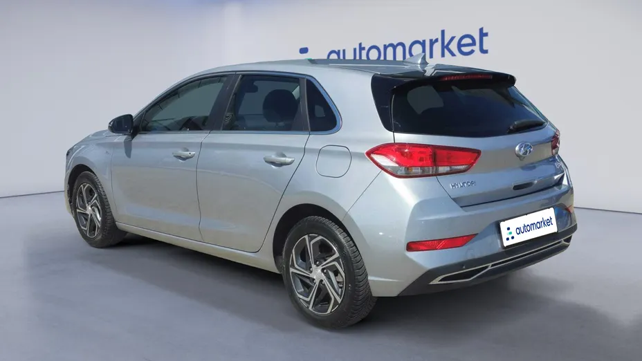 HYUNDAI i30 i30 1.5 T-GDI 48V Smart