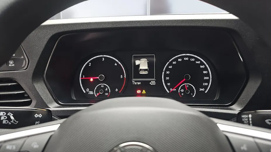 VOLKSWAGEN Caddy osobowy Caddy 2.0 TDI