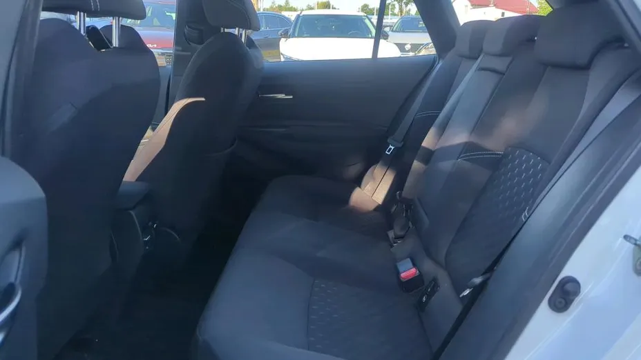TOYOTA Corolla -