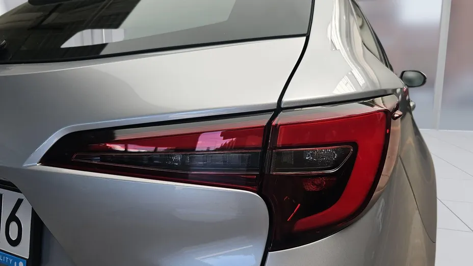 TOYOTA Corolla Corolla 1.8 Hybrid Comfort