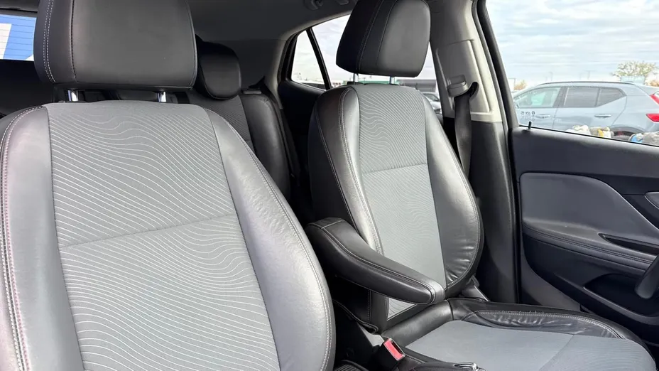 OPEL Mokka -