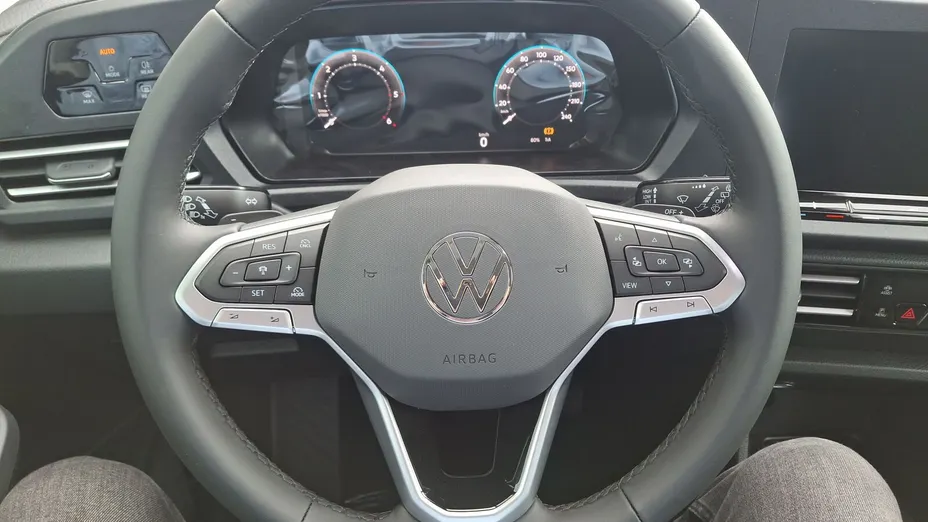 VOLKSWAGEN Caddy osobowy Caddy Maxi 2.0 TDI Life DSG Nowy