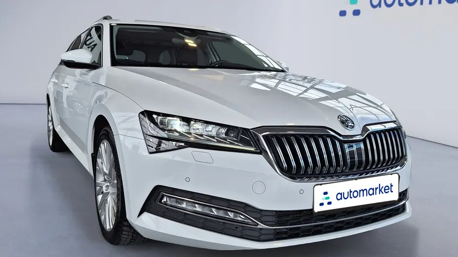 SKODA Superb Superb 2.0 TDI SCR Style DSG