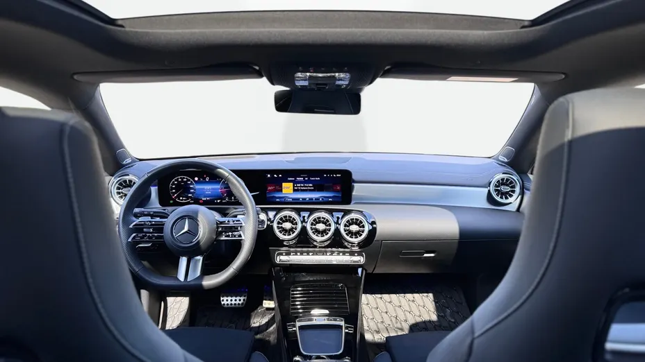 MERCEDES-BENZ CLA CLA 220 d AMG Line 8G-DCT