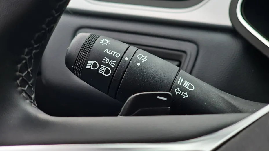 RENAULT Captur Captur 1.3 TCe mHEV Techno EDC