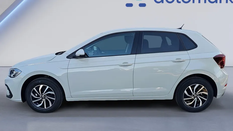 VOLKSWAGEN Polo Polo 1.0 MPI Life Plus Nowy
