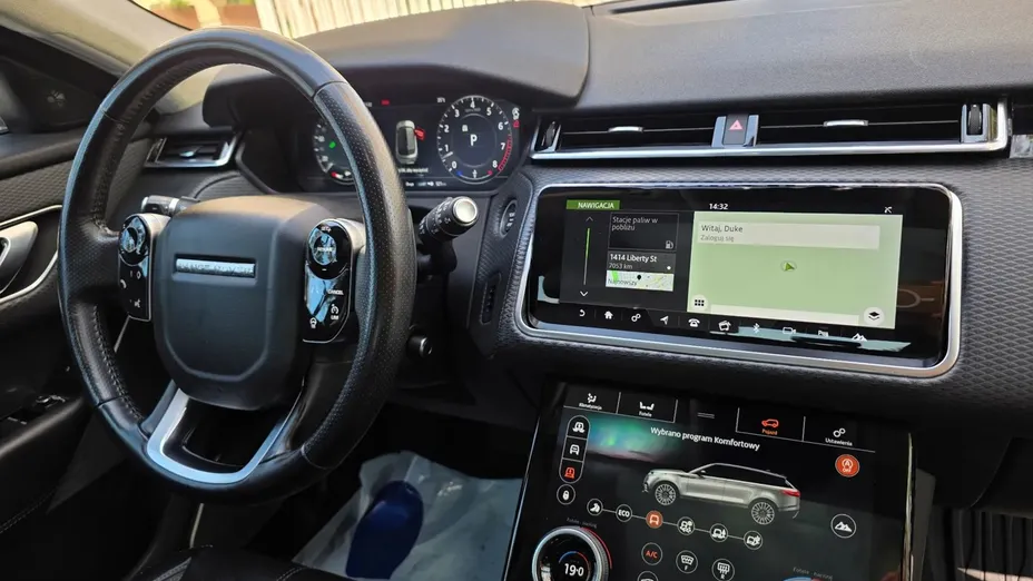LAND ROVER Range Rover Velar -