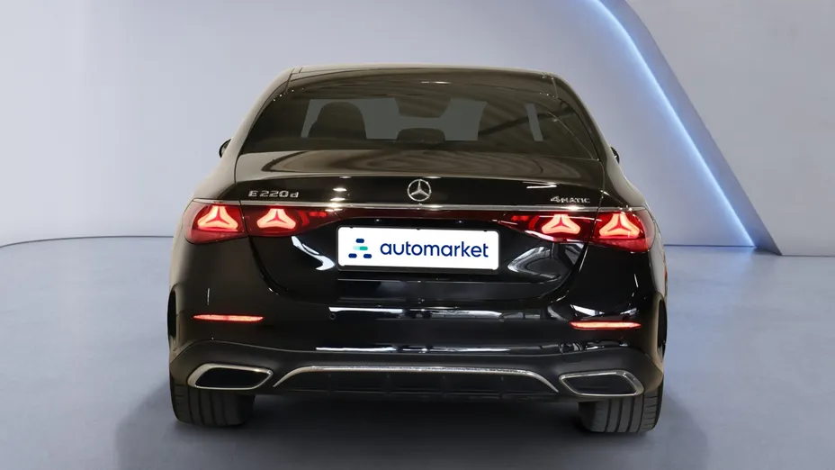 MERCEDES-BENZ E Klasa E 220 d mHEV 4-Matic AMG 9G-Tronic