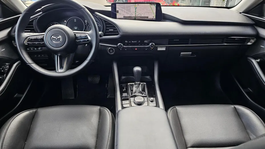 MAZDA 3 3 2.0 mHEV Takumi aut