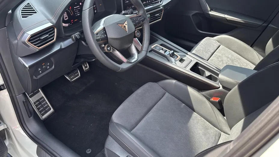 CUPRA Leon Leon 1.5 eTSI mHEV DSG Nowy