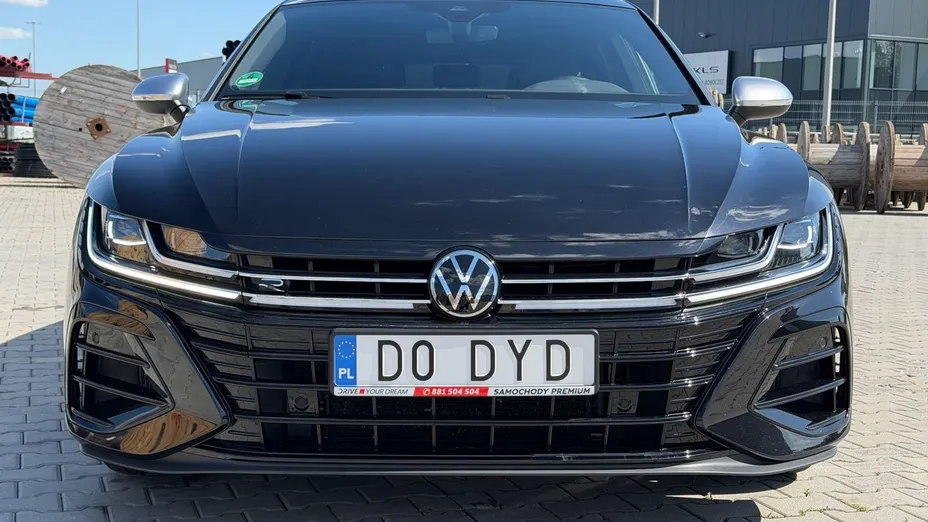 VOLKSWAGEN Arteon Arteon 2.0 TSI 4Motion R DSG