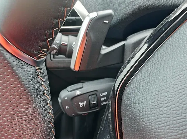 PEUGEOT 3008 3008 1.2 PureTech GT S&S EAT8