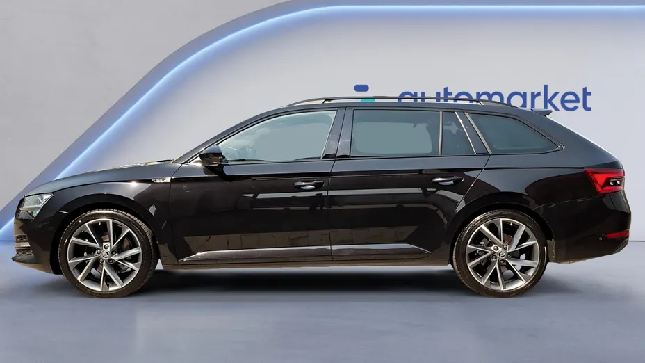 SKODA Superb Superb 2.0 TDI SCR 4x4 Sportline DSG