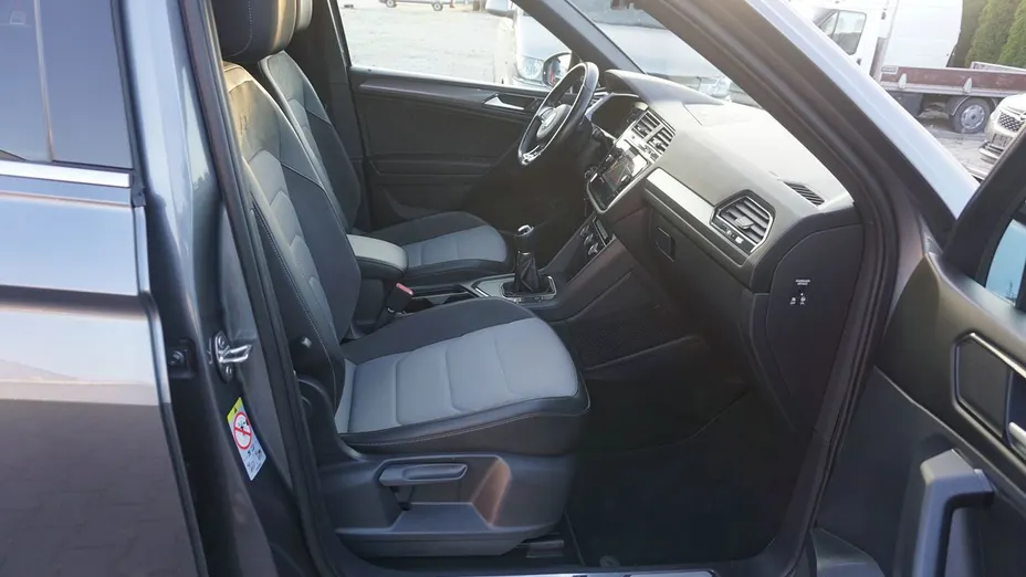 VOLKSWAGEN Tiguan Tiguan 2.0 TDI R-Line DSG