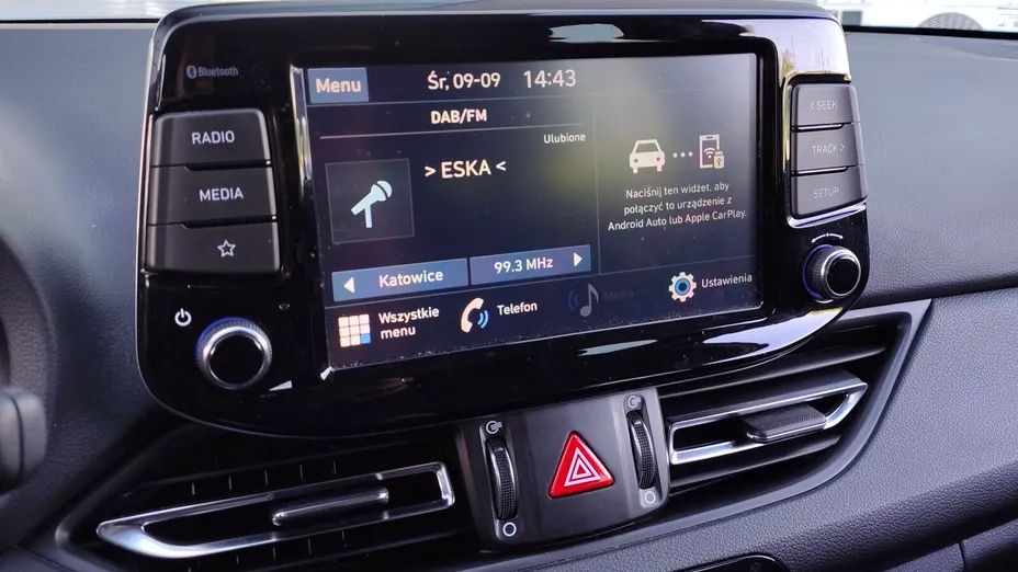 HYUNDAI i30 -