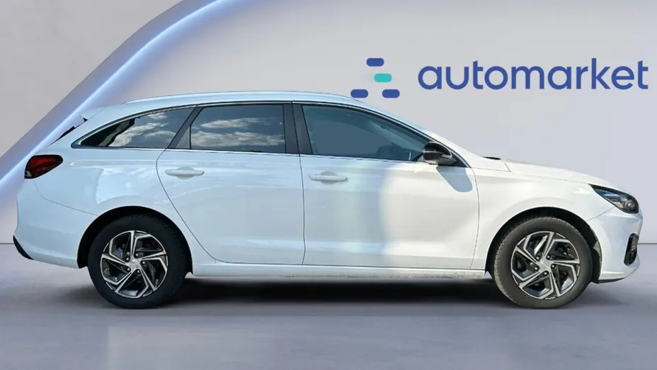HYUNDAI i30 i30 1.0 T-GDI Smart