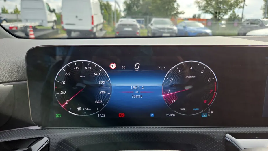 MERCEDES-BENZ A Klasa A 200 AMG Line 7G-DCT