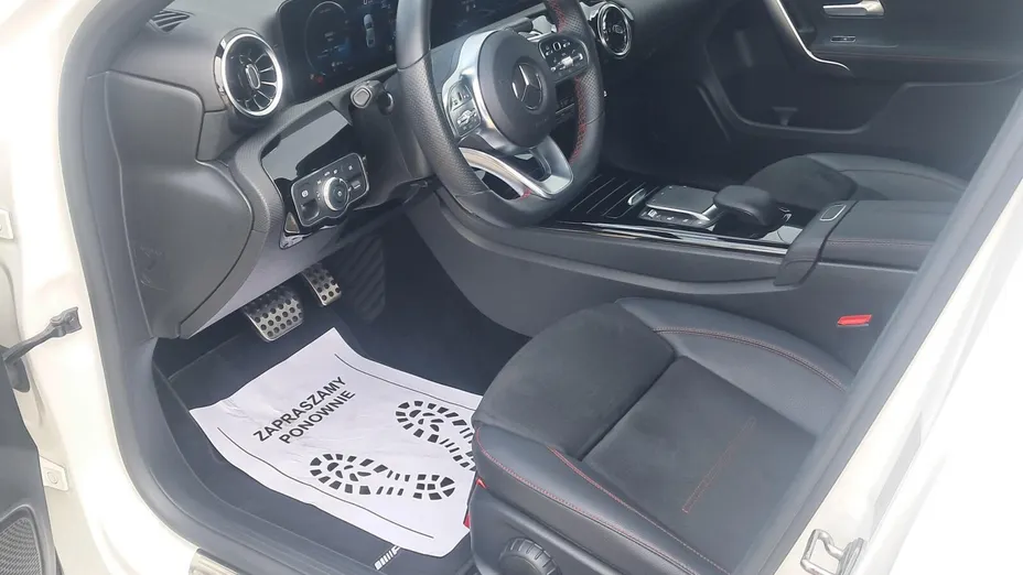 MERCEDES-BENZ A Klasa A 200 AMG Line 7G-DCT