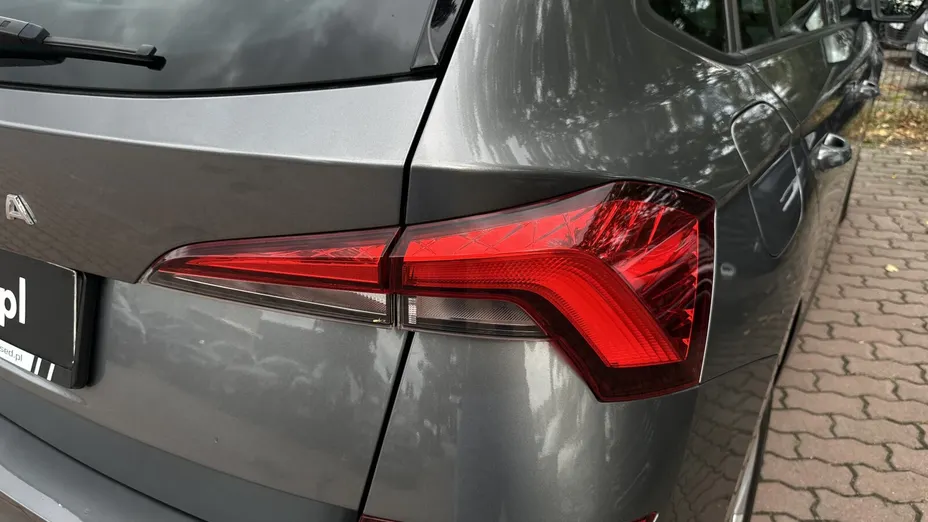 SKODA Kamiq Kamiq 1.0 TSI Ambition DSG