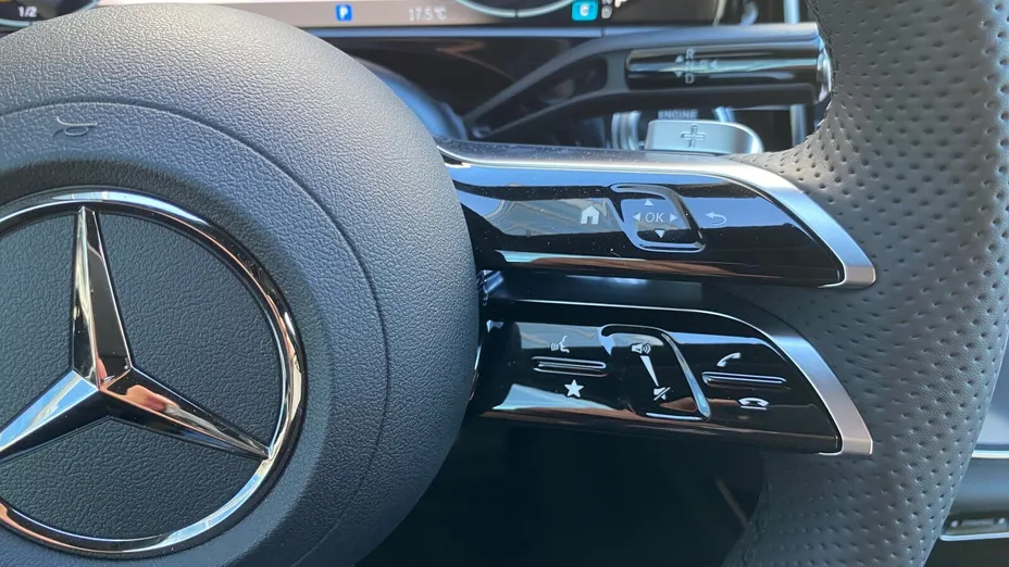 MERCEDES-BENZ E Klasa E 220 d mHEV 4-Matic AMG 9G-Tronic