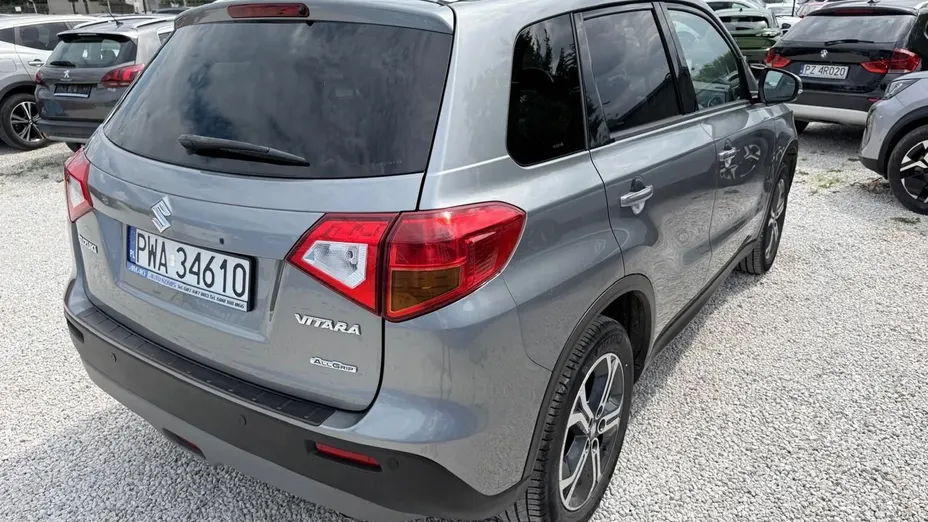 SUZUKI Vitara -