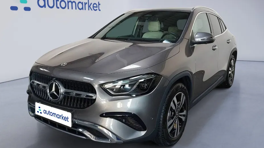 MERCEDES-BENZ GLA GLA 200 d Progressive 8G-DCT