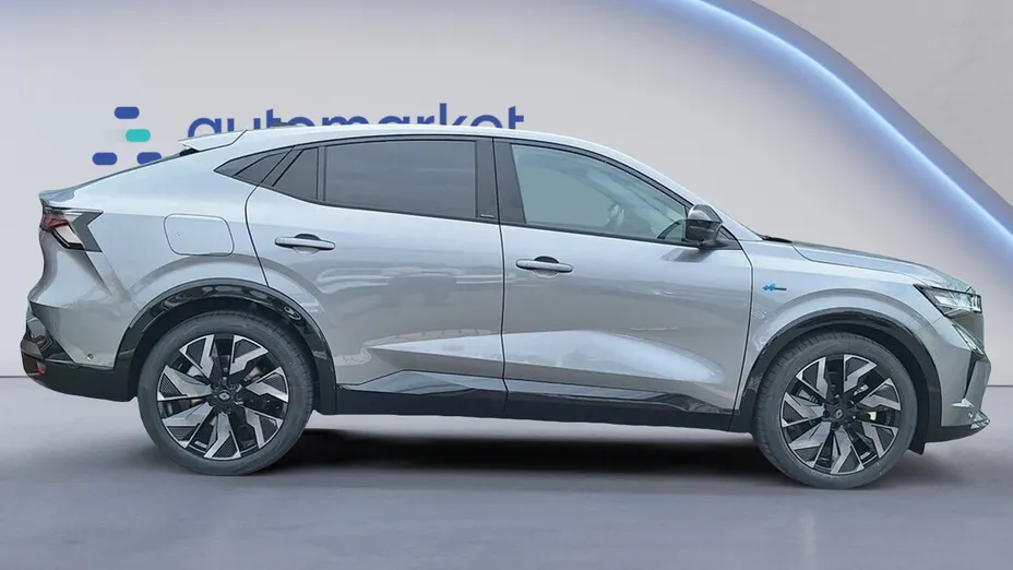 RENAULT Rafale Rafale 1.2 E-Tech PHEV 4x4 300 esprit Alpine MMT Nowy
