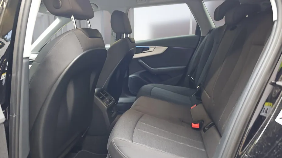 AUDI A4 A4 35 TDI mHEV Advanced S tronic