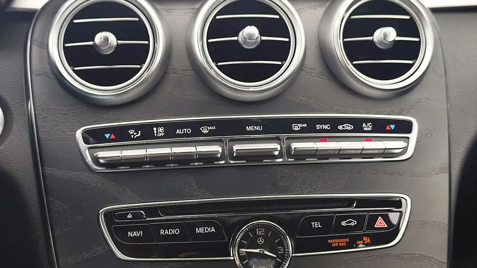 MERCEDES-BENZ C Klasa -
