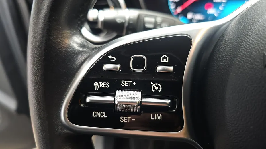 MERCEDES-BENZ GLC GLC 220 d 4-Matic