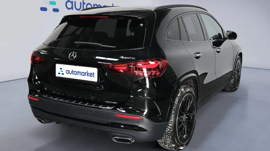 MERCEDES-BENZ GLA GLA 220 d 4-Matic AMG Line 8G-DCT