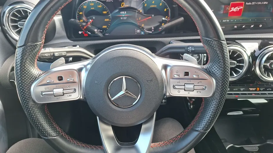 MERCEDES-BENZ A Klasa A 250 4-Matic AMG Line 7G-DCT