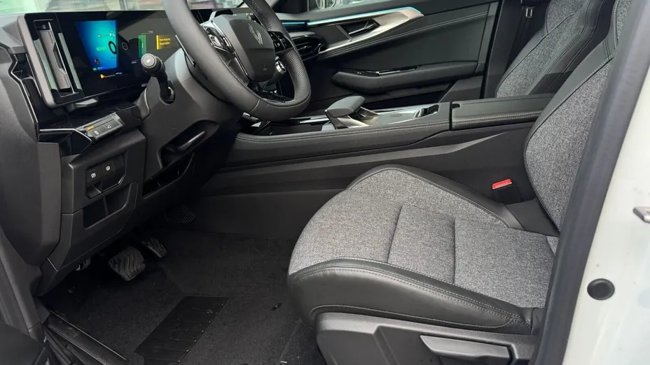 RENAULT Rafale Rafale 1.2 E-Tech Full Hybrid 200 Techno MMT Nowy