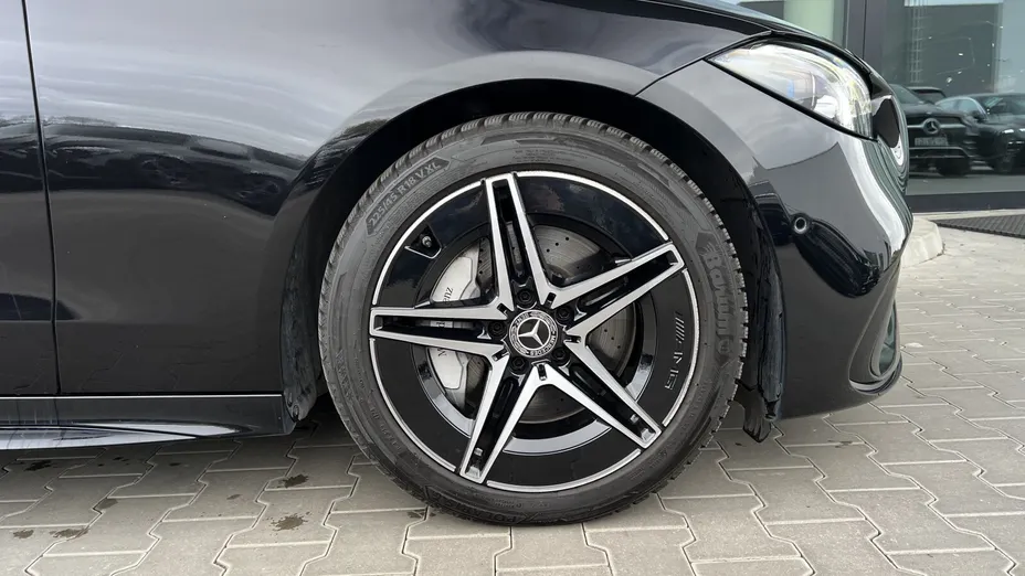 MERCEDES-BENZ C Klasa C 180 mHEV AMG