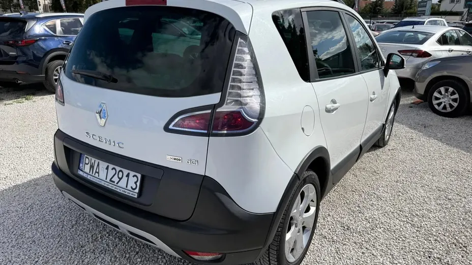 RENAULT Scenic -
