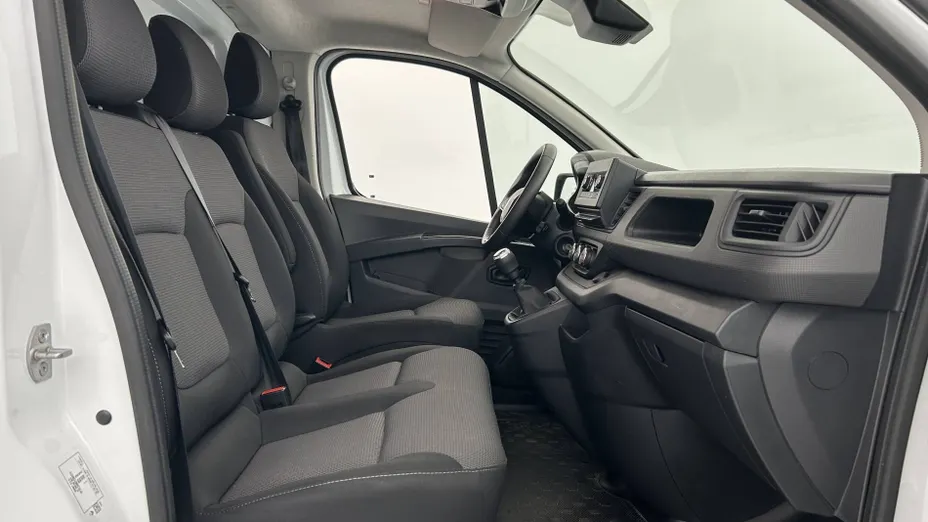 RENAULT Trafic -