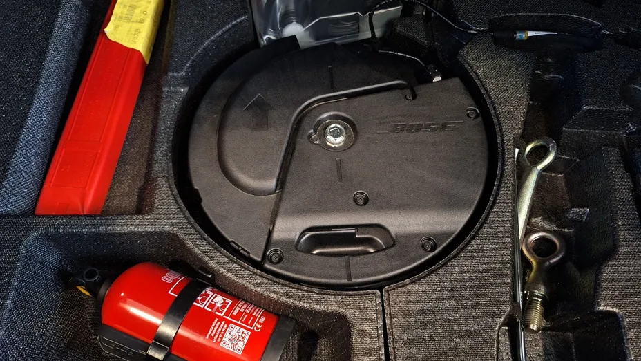 MAZDA 3 3 2.0 mHEV Hikari