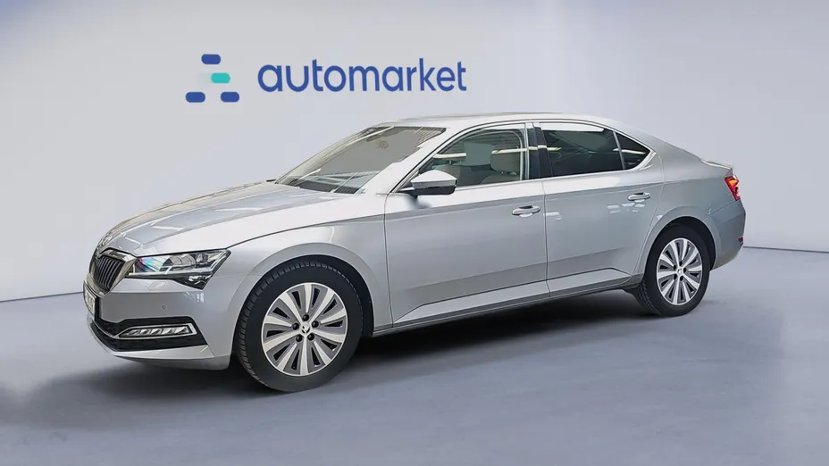 SKODA Superb Superb 2.0 TDI SCR Style