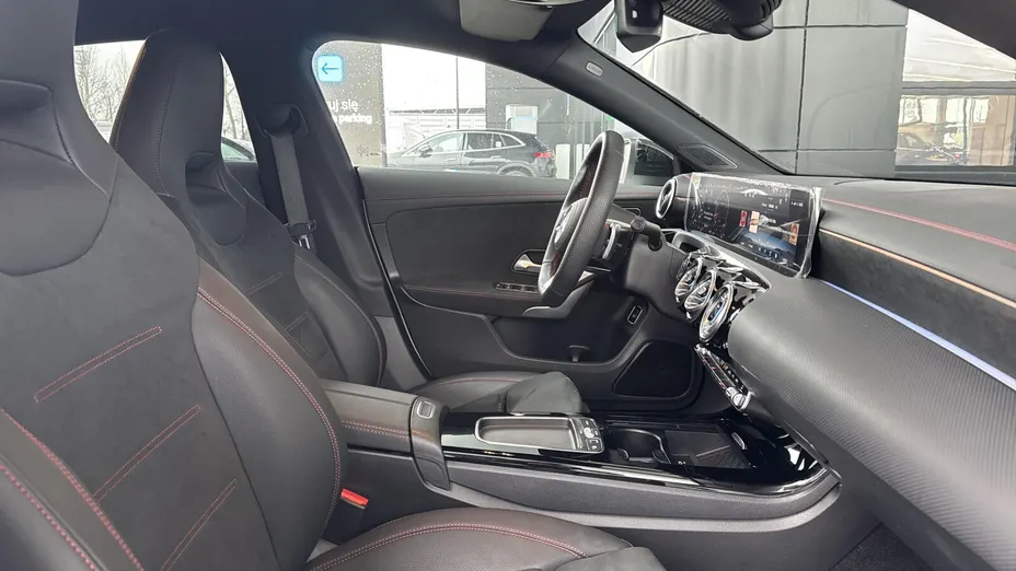 MERCEDES-BENZ CLA CLA 200 mHEV AMG Line 7G-DCT