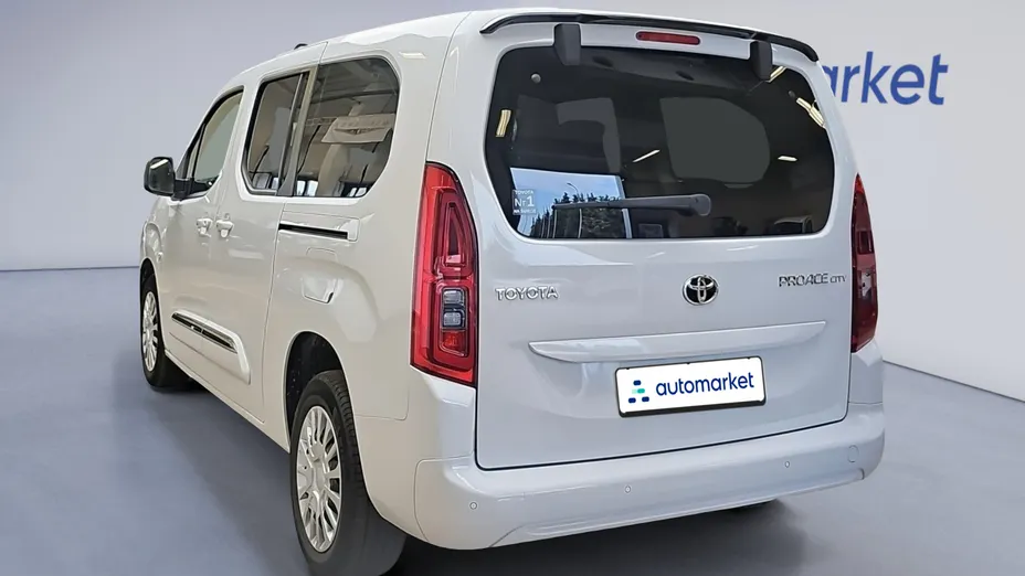TOYOTA Proace City Verso Proace City Verso Long 1.5 D-4D Business