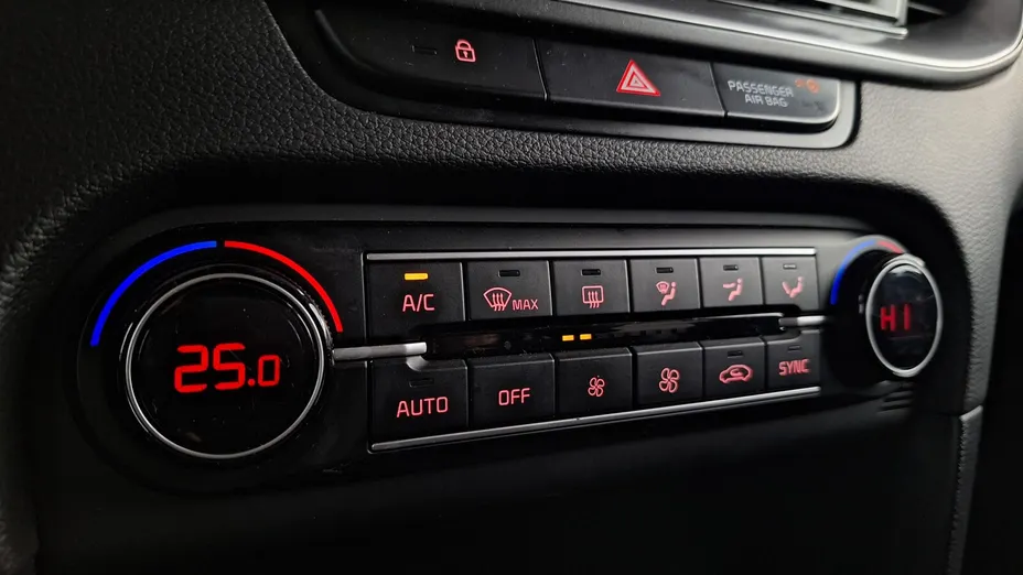 KIA Cee'd Ceed 1.5 T-GDI M DCT