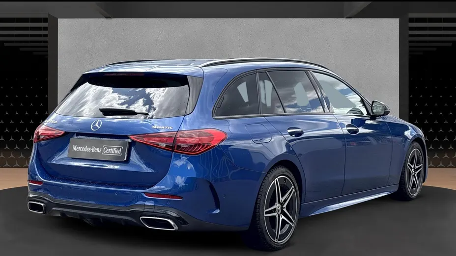MERCEDES-BENZ C Klasa C 220 d mHEV 4-Matic AMG