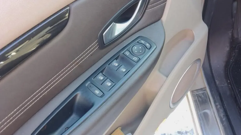 RENAULT Scenic Megane Scenic 1.9 dCi RT (klm)