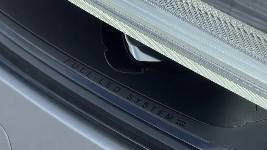 VOLVO XC60 XC60 T6 Plug-In Hybrid AWD Ultra Bright aut